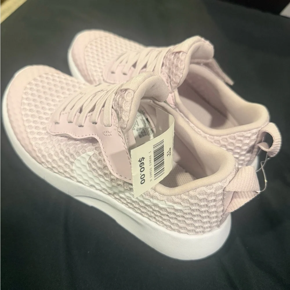 Nike Tanjun EasyOn Toddler Girl Sneakers in Lilac and White Size 13 Toddler